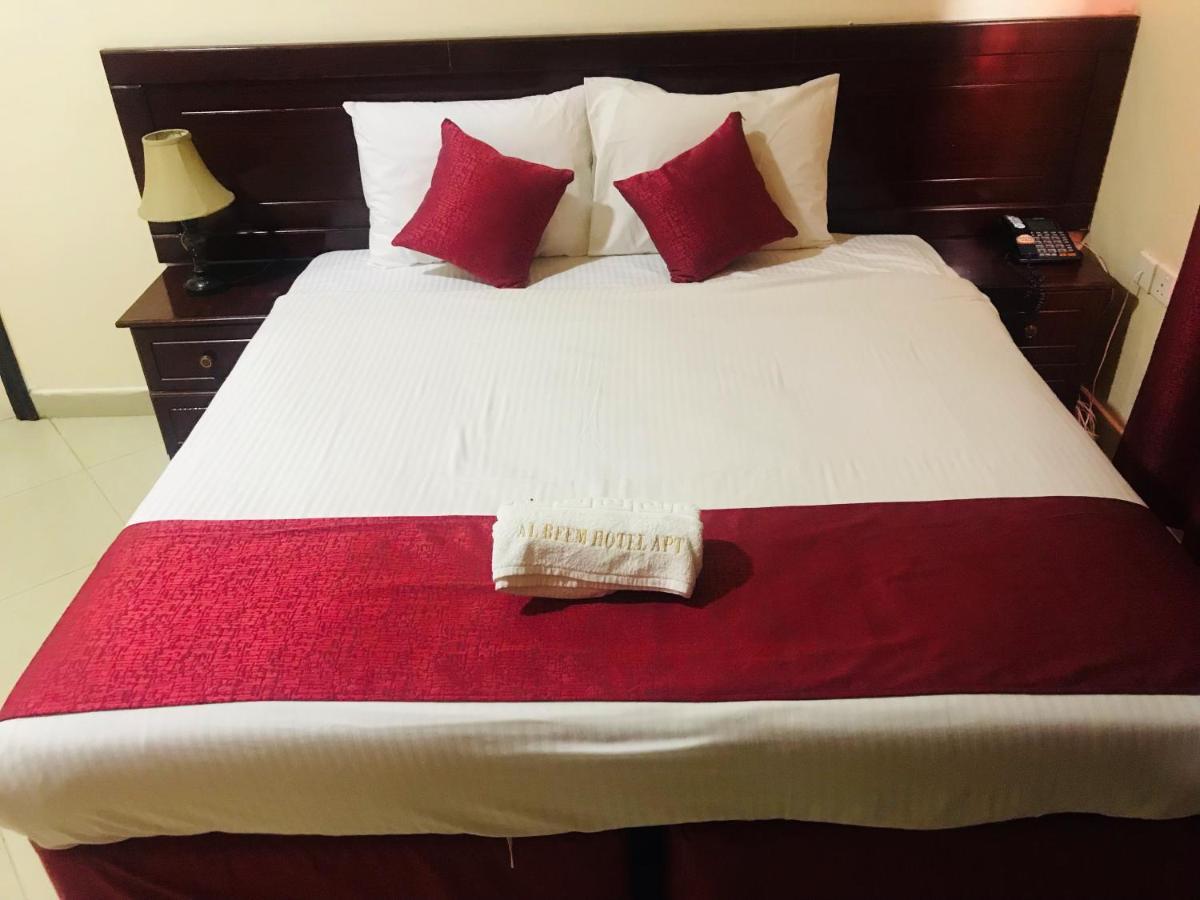 Al Reem Hotel Apartments Charjah Extérieur photo