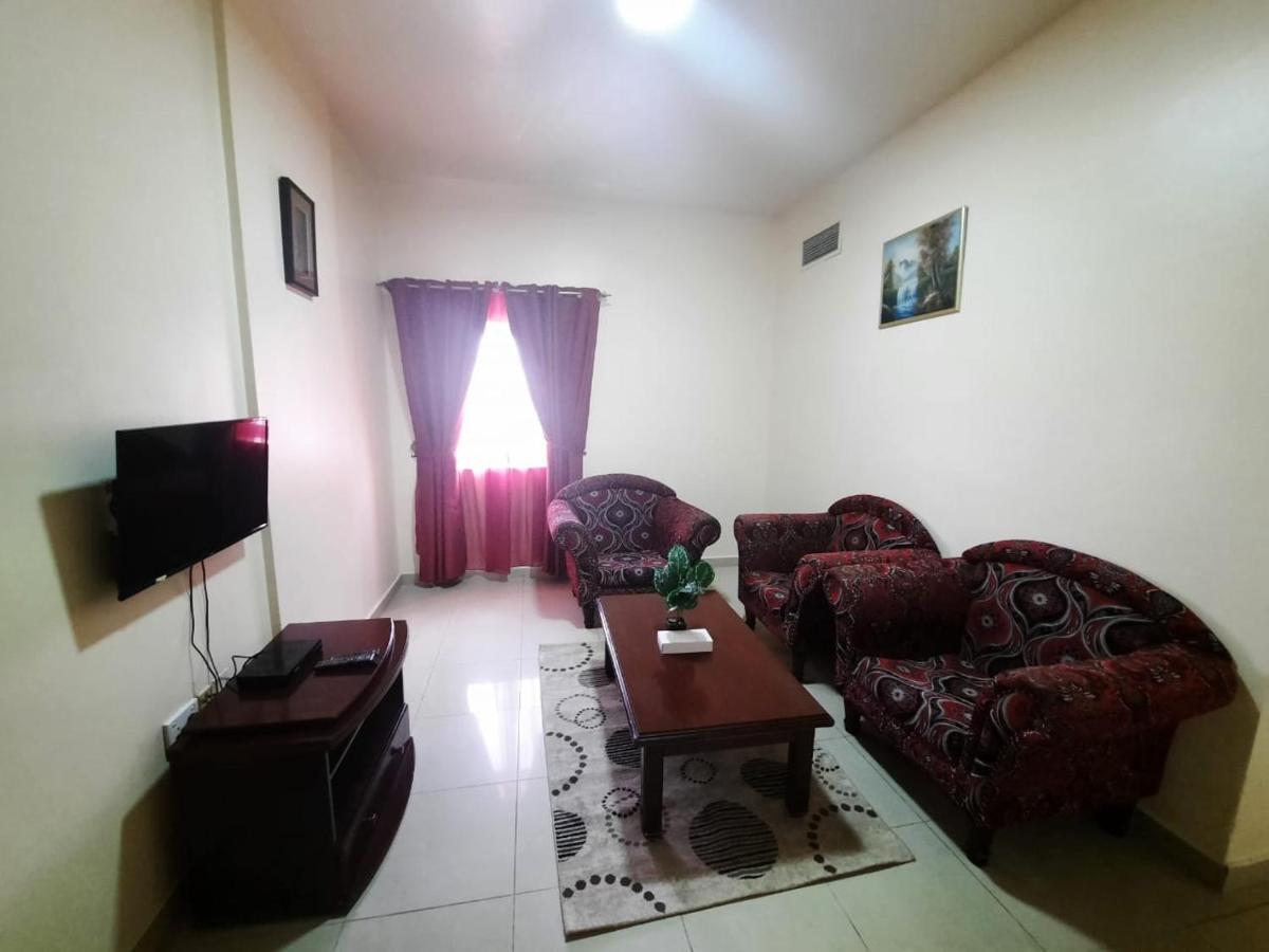 Al Reem Hotel Apartments Charjah Extérieur photo