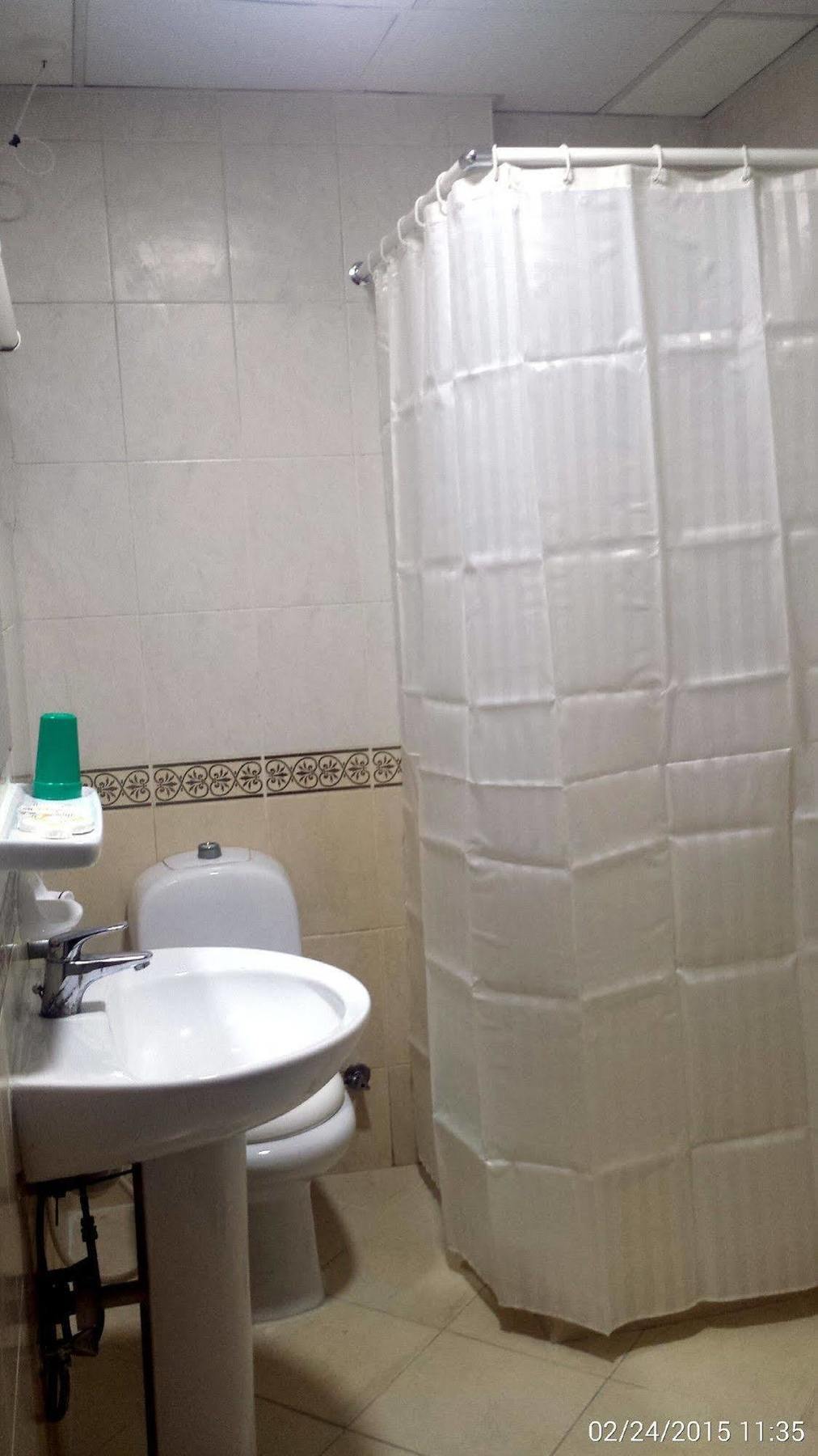 Al Reem Hotel Apartments Charjah Extérieur photo