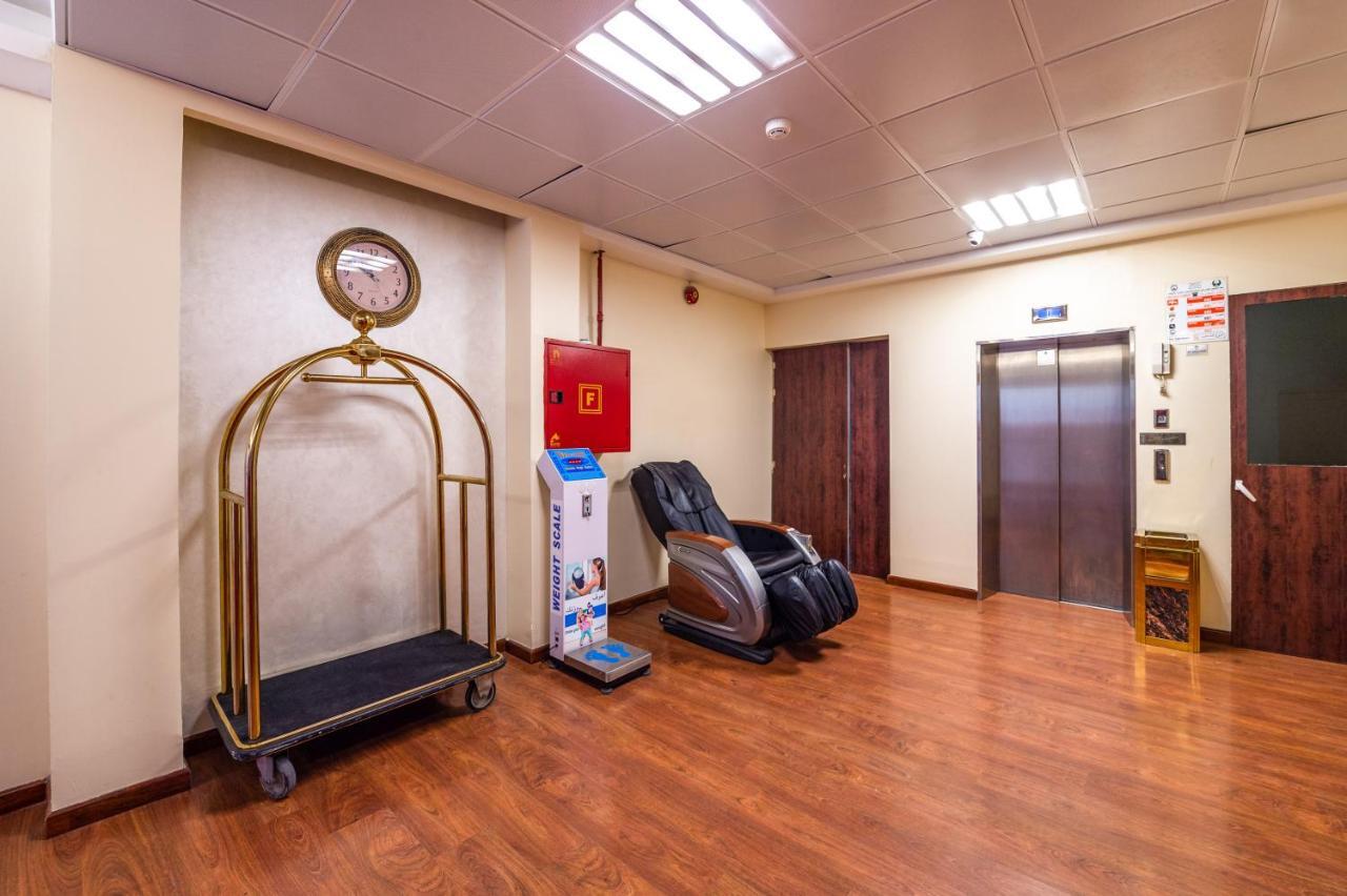 Al Reem Hotel Apartments Charjah Extérieur photo